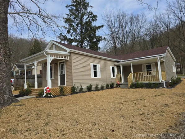 1030 East Street, Madison, IN 47250