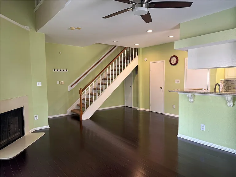 7575 Cambridge St #3301 — Photo 4