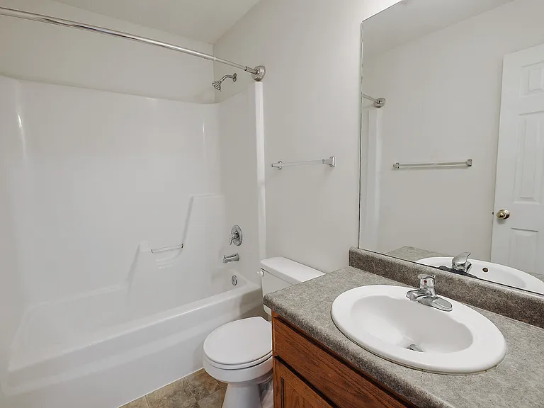 8815 Venice Ln — Photo 17