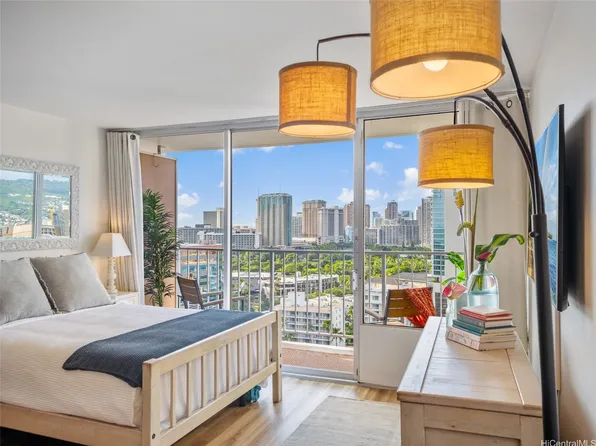 364 Seaside Ave APT 2110, Honolulu, HI 96815