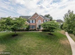 19123 Peaceful Stream Dr, Leesburg, VA