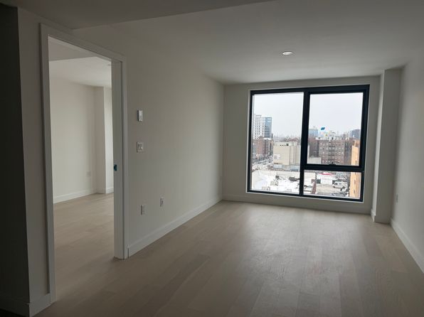 14449 Northern Blvd Unit 709