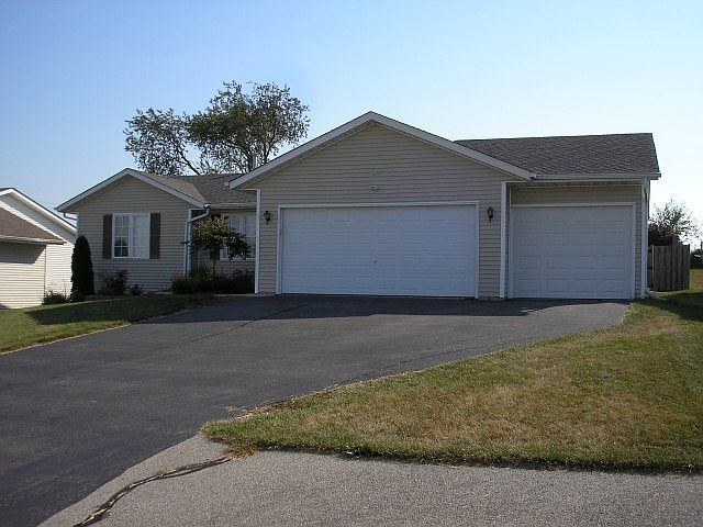 1st image of 7231 Mullinshire Way