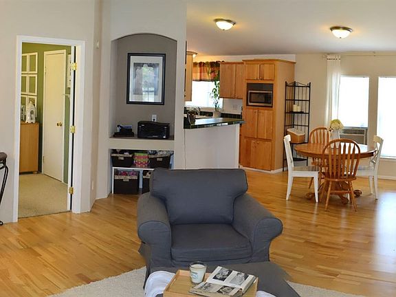 3rd image of 19117 85th Avenue Ct E