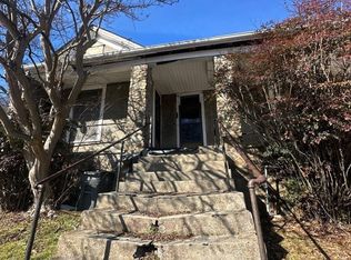 325 Grove St, Hot Springs, AR 71901