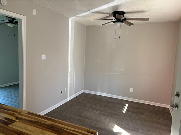 4th image of 408 Mulberry St #4