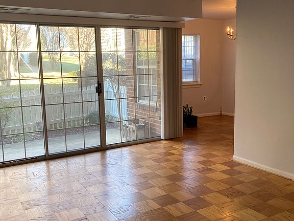 2nd image of 1933 Wilson Ln APT 104