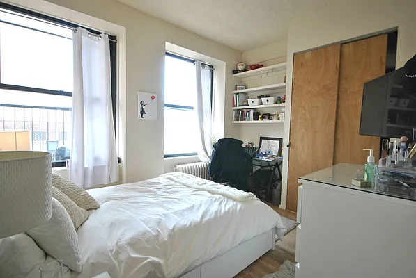 Rented by Bold New York | media 13