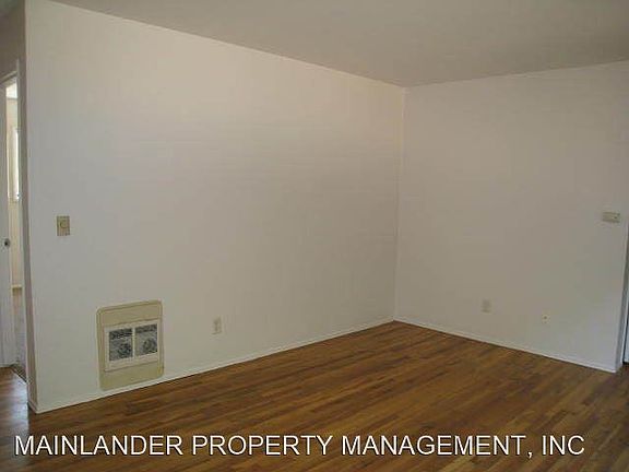 5th image of 7931 N Kerby Ave APT 1A