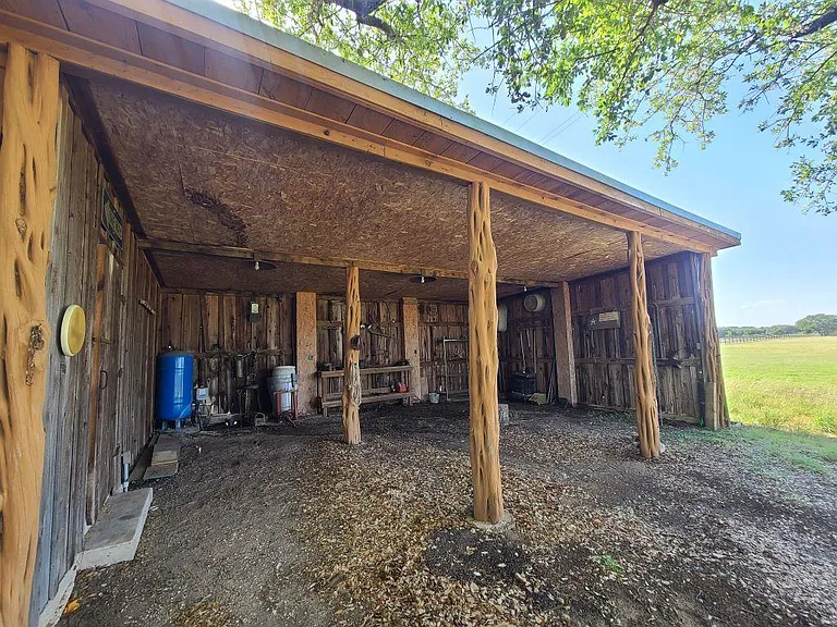 1115 County Road 414 — Photo 18
