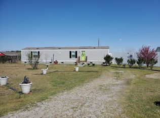 1992 Henry Hammond Rd, Lumberton, NC 28360