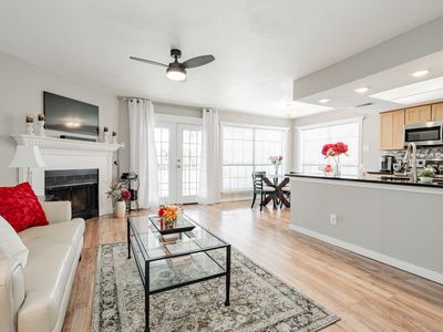 2505 Wedglea Dr #242, Dallas, TX, 75211