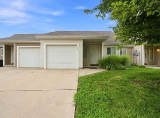 1405 Sundance Dr, Manhattan, KS 66503