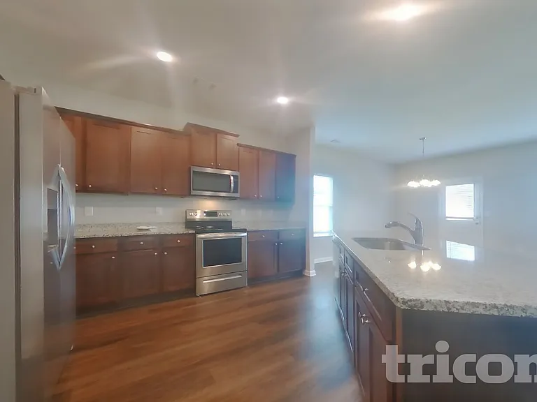 109 Innis Brook Cir — Photo 5
