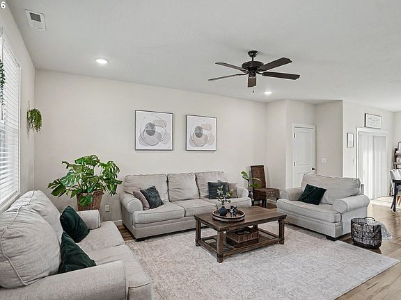 4th image of Constellation Ave NE