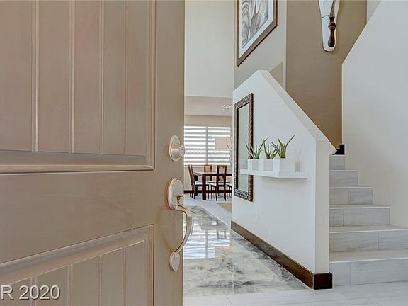 2nd image of 404 Via San Remo Cir