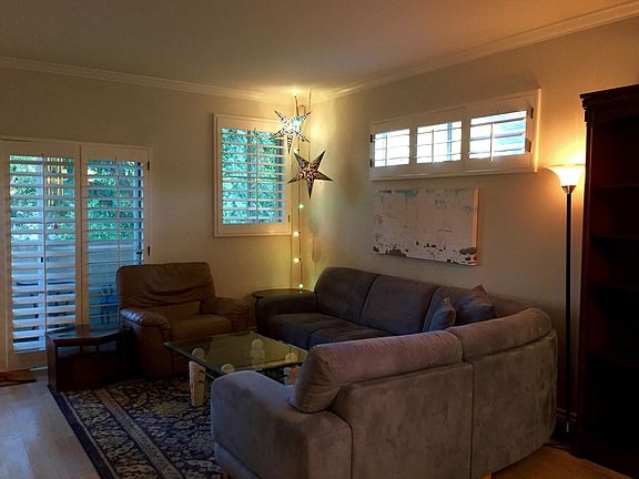 Main Level - Living Room