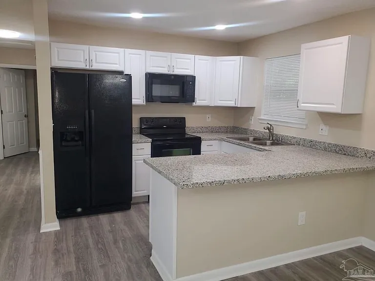 1026 Northview Dr — Photo 5