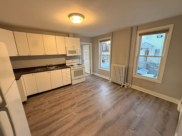 183 Whipple St #1NORTH — Photo 1