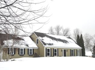 42W629 McDonald Rd, Elgin, IL 60124