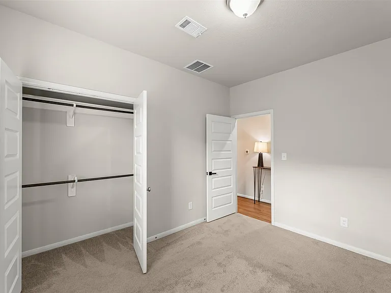 14911 Spring Forest Ln — Photo 17
