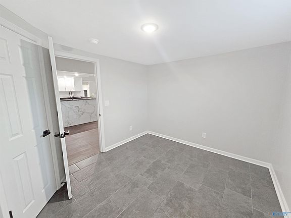 5th image of 674 Harvest Rd