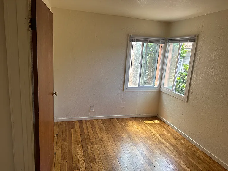 3320 King St #B — Photo 19