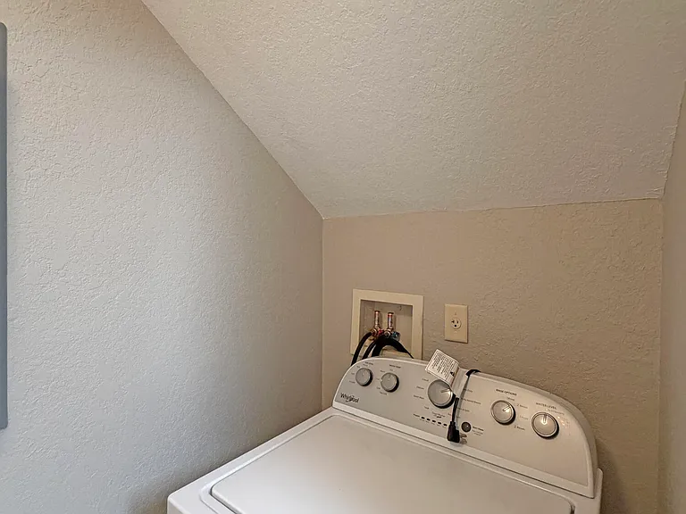 138 SW Peacock Blvd #20-106 — Photo 15