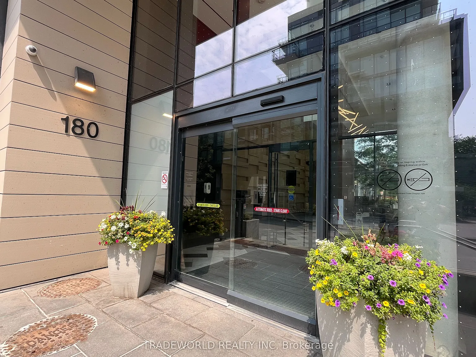 3 bed, $3,450 — Photo 2