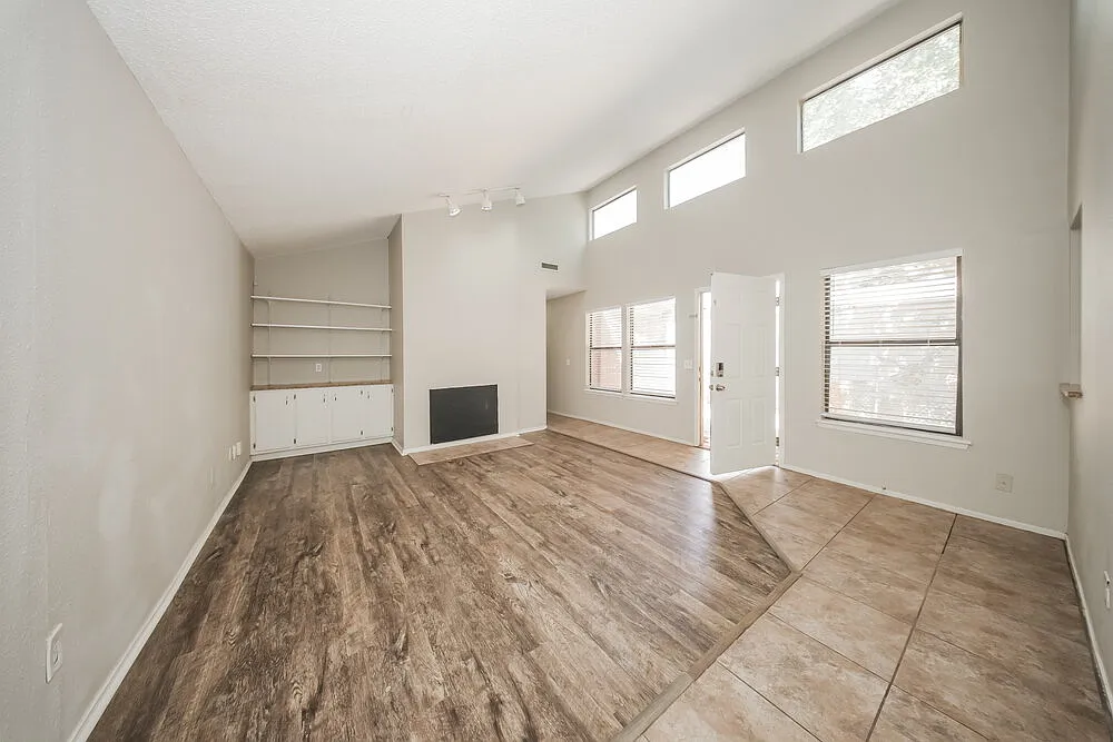 2 bed, 2.0 bath, 1120 sqft, $1,370 — Photo 4