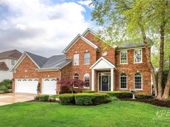 3711 Landsdown Ave, Naperville, IL 60564