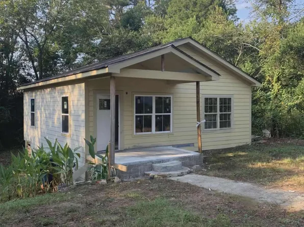 1066 Jessamine St, Macon, GA 31206