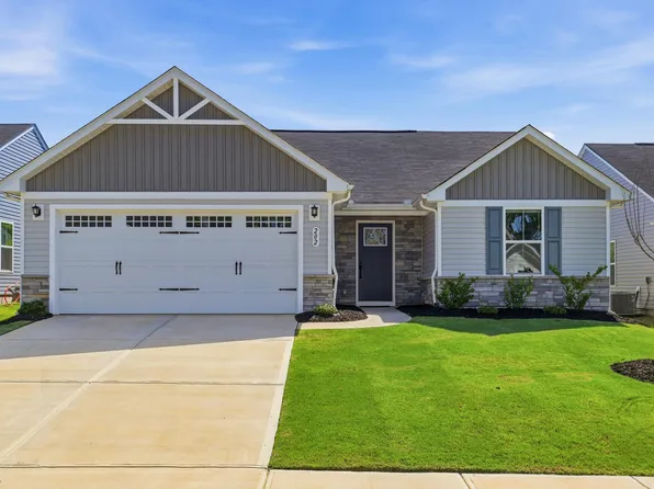 202 Southwell St, Woodruff, SC 29388