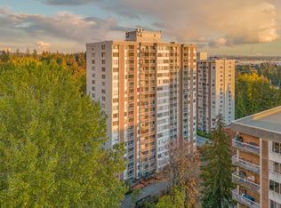 2008 Fullerton Ave #1710, North Vancouver, BC V7P 3G7