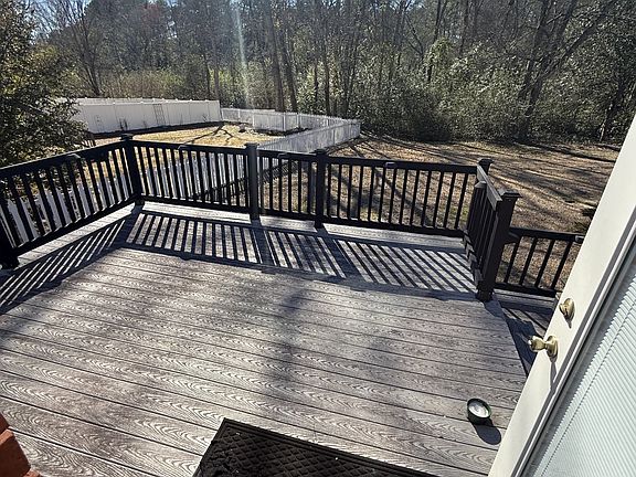 5th image of 125 Muirfield Ln