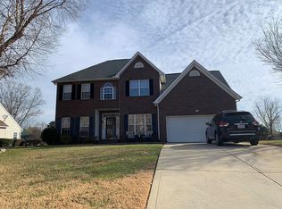 156 Chandeleur Dr, Mooresville, NC 28117