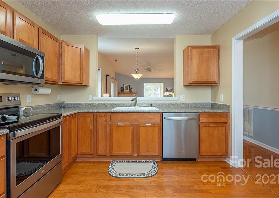 Wolfpen Apartments Hendersonville, NC Zillow