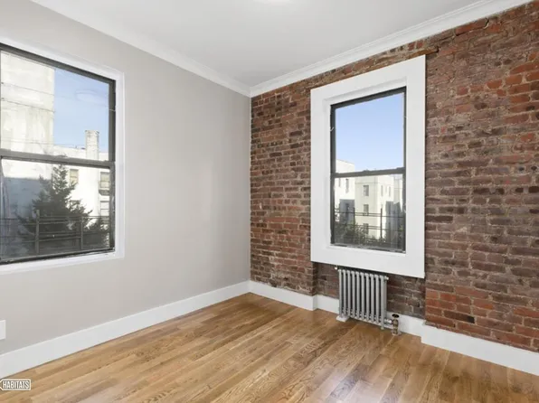 21-48 35th Street image 3 of 7