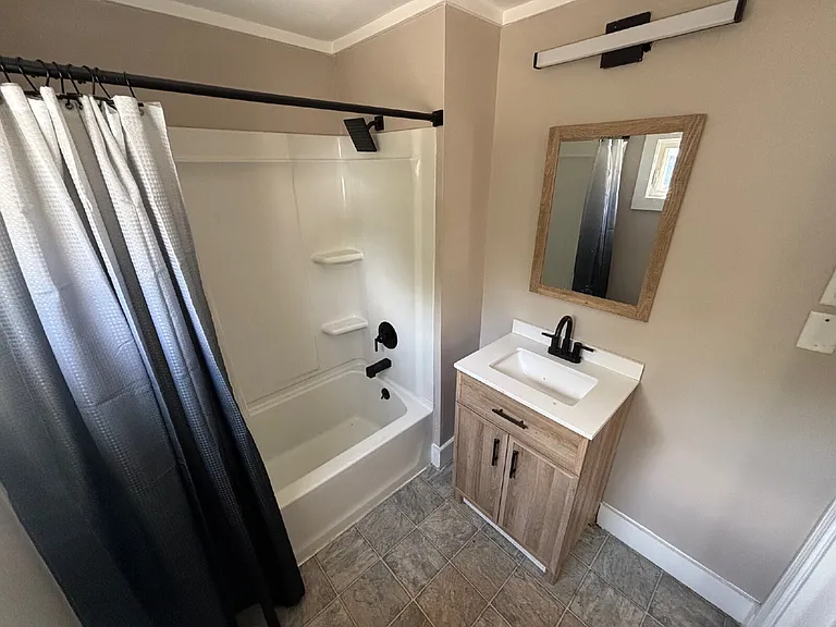 4 Reed St #1 — Photo 4