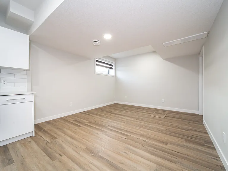 106 Penn Pl #B — Photo 5