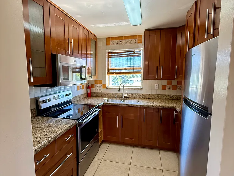 1236 Alton Rd #401 — Photo 3