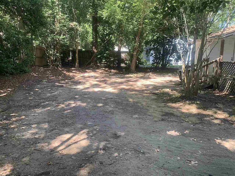1607 Jackson Bluff Rd — Photo 18