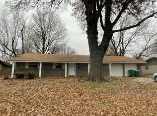 2114 McRay Ave, Springdale, AR 72762