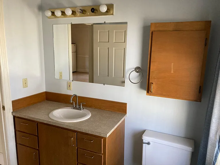 Academy Dr — Photo 14
