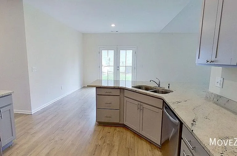 32 Shamrock Ln — Photo 27