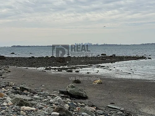 2 Sea View Ave Photo 1