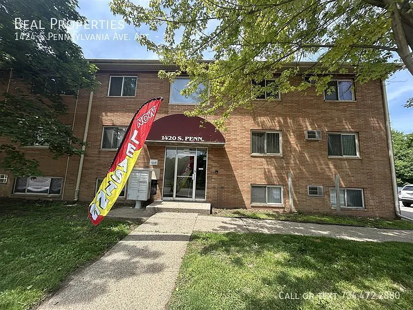 1 bed, 700 sqft, $840 — Photo 2