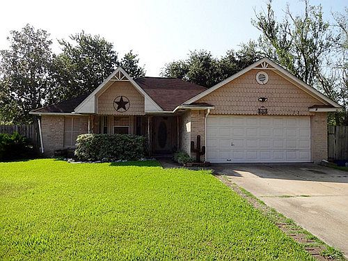 1st image of 202 Morningside Dr