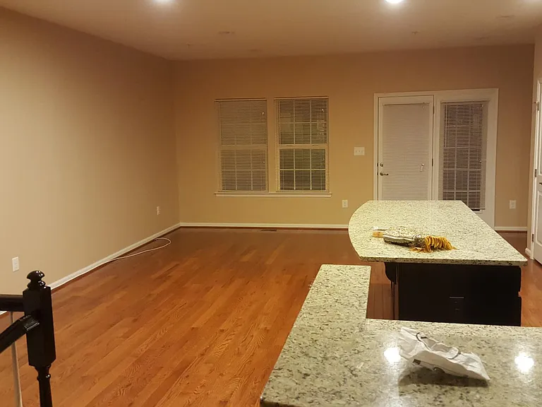 9442 Ballard Green Dr — Photo 10