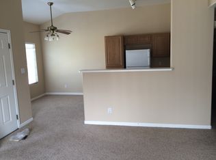8301 Pebble Creek Way UNIT 201, Highlands Ranch, CO 80126